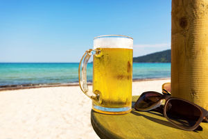 Top 15 Beers Under Rs. 200 Available In India – From Worst To The Best