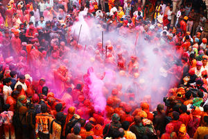 You Don't Know True Fun Till You've Celebrated Holi on the Banaras Ghats: Pack Your Bags and Leave!