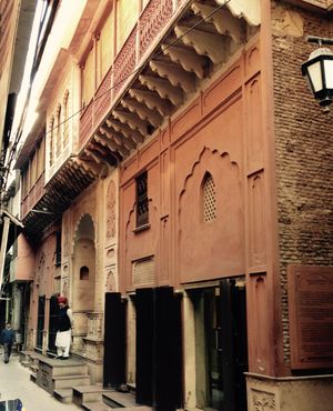 Old Delhi Havelis and Food Walk with Prem Sharma