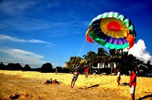 Pantai Cenang Langkawi Kedah Malaysia 1/2 by Tripoto