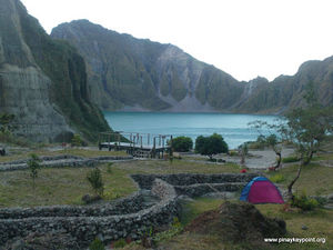 Mount Pinatubo 1/5 by Tripoto