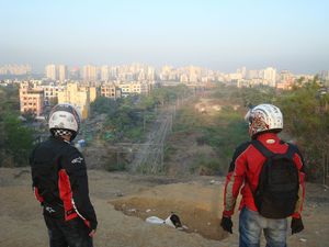 Parsik Hills 1/1 by Tripoto