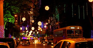 City Scape: Mumbai – New year celebrations & decorations at Hiranandani Powai