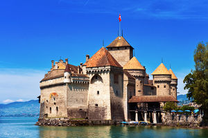 Castle of Chillon 1/2 by Tripoto