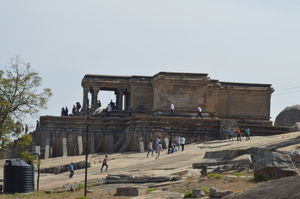 Shravanabelagola - A pleasant ride to the lanes of history.