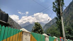 Fierce Parvati Valley (a budget solo trip).