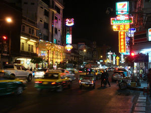 Yaowarat Bangkok Thailand 1/2 by Tripoto
