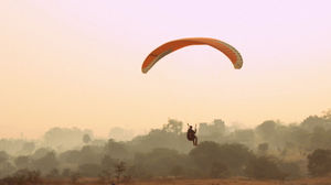 Paragliding in Kamshet