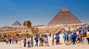 Private Day Tour to the Giza Pyramids & Sphinx, Eg