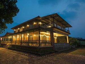 Chill by the Beach or Go Dolphin Spotting at This Stunning Property near Mumbai