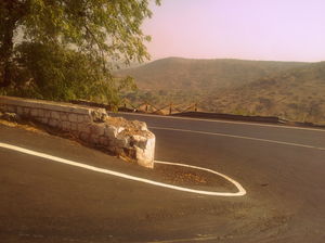 Majestic Maharashtra: Ancient Forts & Artistic Cav
