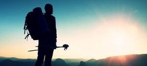 12 Essentials You Need If You Dream About Travel All Day Long!
