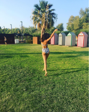 These Pictures Of Nargis Fakhri Holidaying In Greece Are Giving Us Vacation Goals!