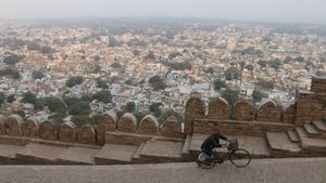 Backpacking Through Madhya Pradesh