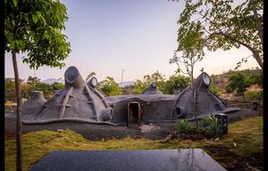 Backpacking for Gumpha Farmhouse - 2 Bed Farmhouse (A Luxurious Cave Stay) in Nashik