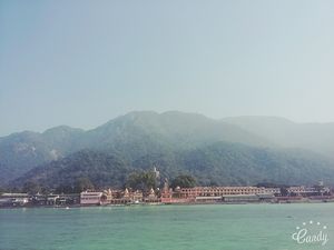 Delhi to Rishikesh in 1,600 rs