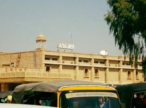 Explore the golden city Jaisalmer in 3 days!
