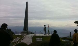 Darjeeling queen of hills