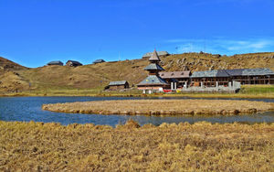 Floating Island- Prashar Lake