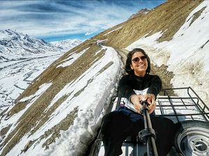 A self-planned Solo Travel of a girl through the Winter Spiti via Public Transport #learningholiday