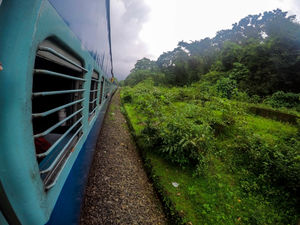 All you need to know about DUDHSAGAR waterfalls trek. (in the monsoon)