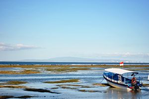 Sanur Beach 1/1 by Tripoto