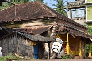 Goa Explored From A Local's Perspective- Old Goa, Cumbarjua and St. Estevam - #SwipeRightToTravel