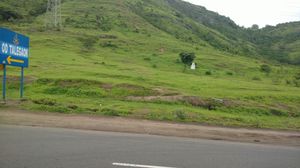 Into the cold breeze valleys of Talegaon.