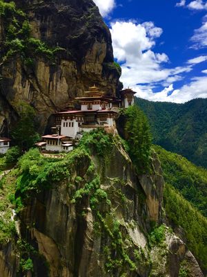 My SOLO Trek To Tiger’s nest or Paro Taktsang