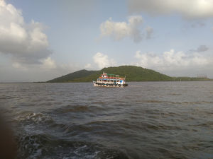 Visiting Elephanta Caves