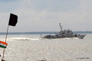 Diamond Harbor, Hooghly's last post and off to the sea