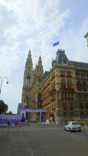 Why a visit to Vienna is a must during one of your stopovers in Europe!