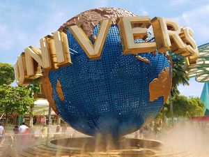 Fun Day in Singapore @ Universal Studios Singapore.