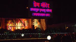 One the monument of love another The Example of Love: Girls trip to Agra, Mathura, and Vrindavan