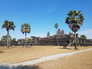 Backpacking though The Kingdom of Cambodia under 20K