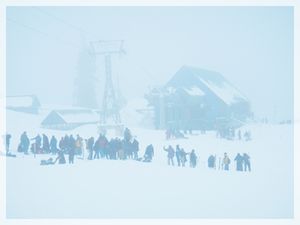 Gulmarg: The Day We Had Lunch at 8000 ft