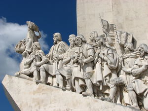 Looking up the Lisbon Sky: Circumnavigating
the Portuguese capital the Second Time Around