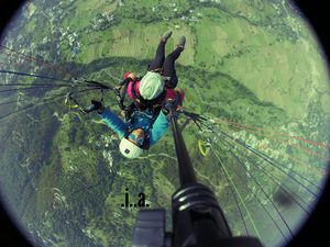 Experience of your lifetime - paragliding at Bir Billing