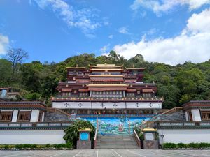 Gangtok...A Trip to The City of Monastery