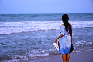 A Girl Who Have Never Seen The Ocean Before - Pondicherry Expedition