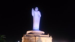 Buddha Statue – Pride of Hyderabad