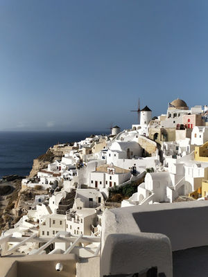 Practical 10 days guide to Greece. There is more to Greece than islands.