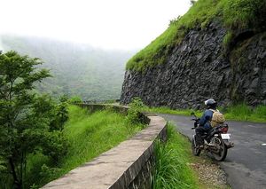6 Destinations In Kerala That Are Perfect For All Seasons And All Reasons