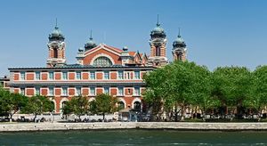 Ellis Island 1/4 by Tripoto