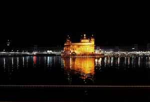Discover Patriotism & Divinity in Amritsar