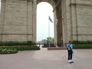 DELHI- How To Travel And Places To See.