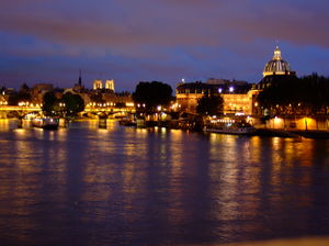 J'aime Paris.. Intoxicating like the Pinot Noir
