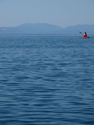 Kayaking in Croatia - Discovering Vis Island in 4