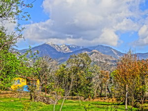 JEOLIKOT - THE GATEWAY OF KUMAON .