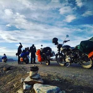 LEH-LADAKH BIKE TRIP -: ' DEL-MANALI-LEH-SRINAGAR-JAMMU-PATHANKOT-DEL '